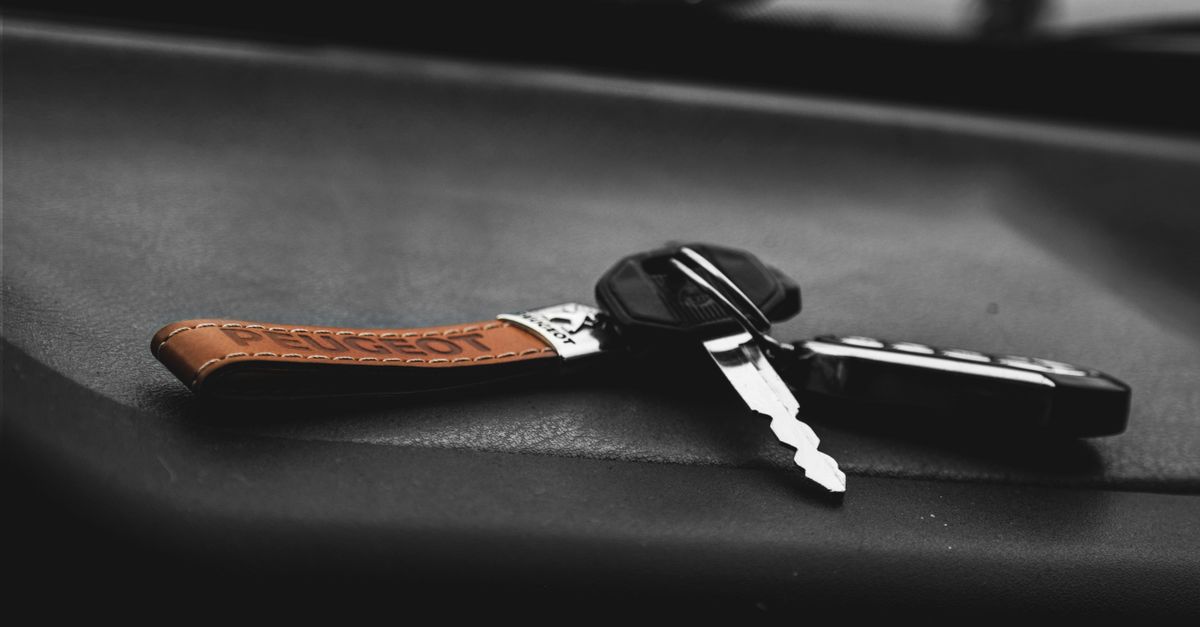Chevrolet car key fob — Naperville Pro Locksmiths