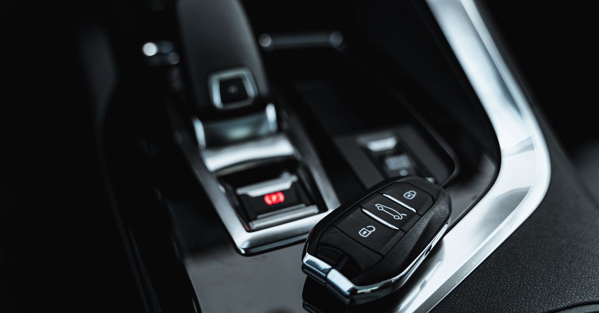 Hyundai car key fob — Naperville Pro Locksmiths