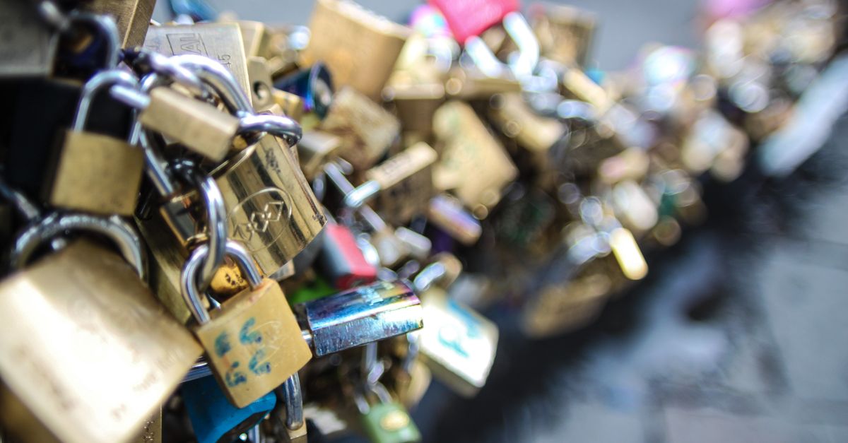 lock cylinder close up — Naperville Pro Locksmiths
