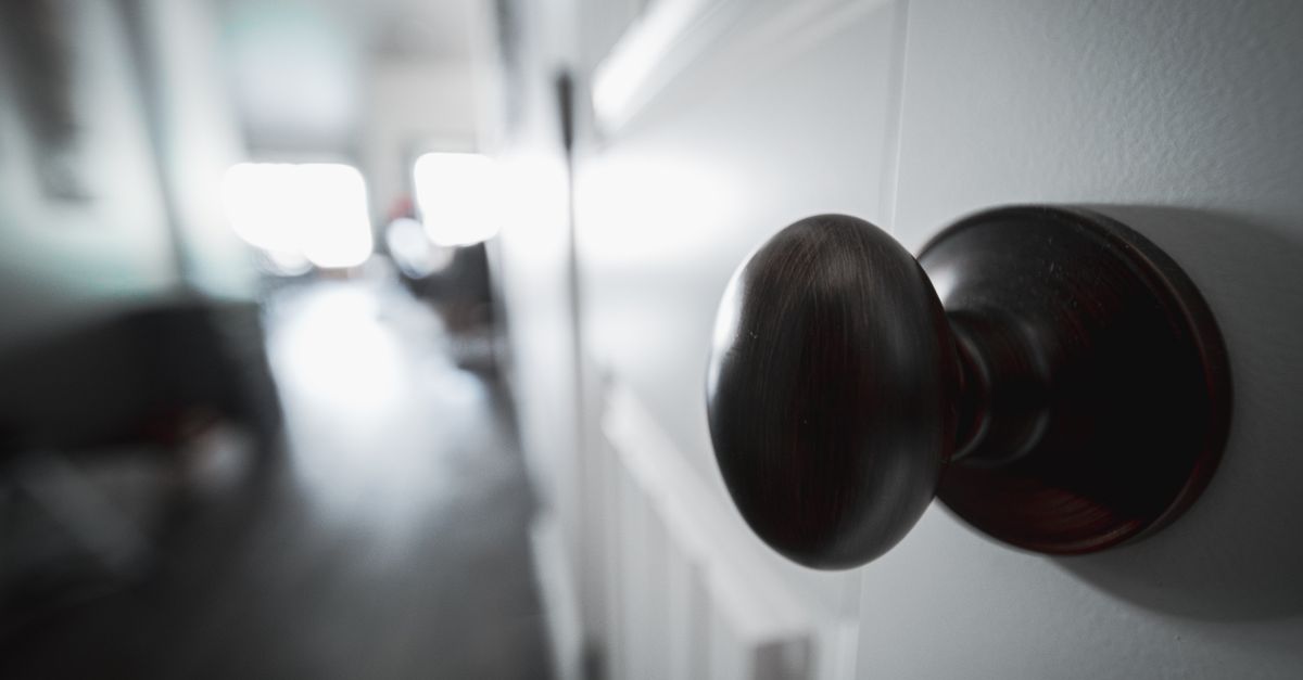 deadbolt installation — Naperville Pro Locksmiths