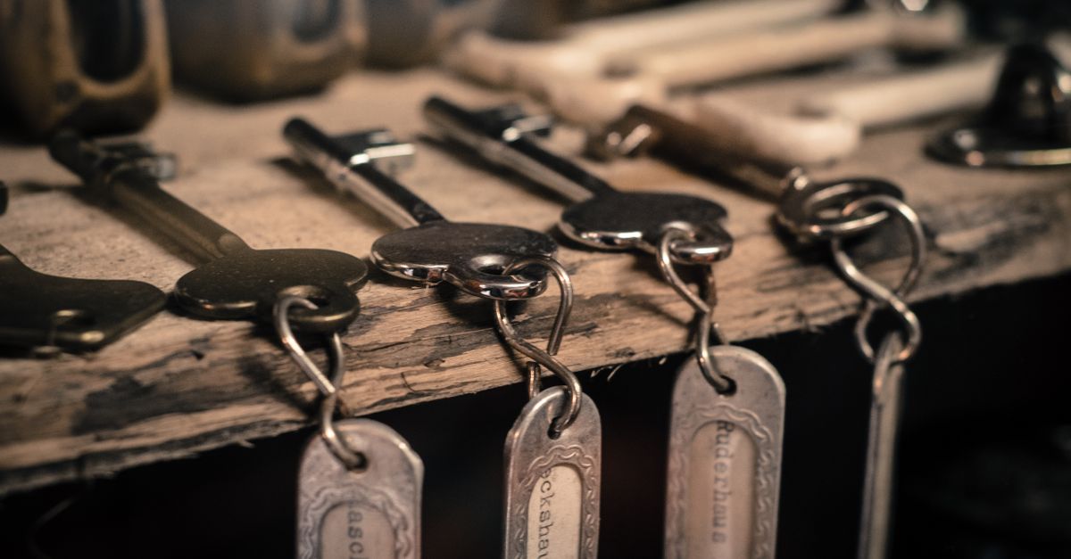 How Commercial Master Key Systems Are Structured for Naperville Businesses — Naperville Pro Locksmiths